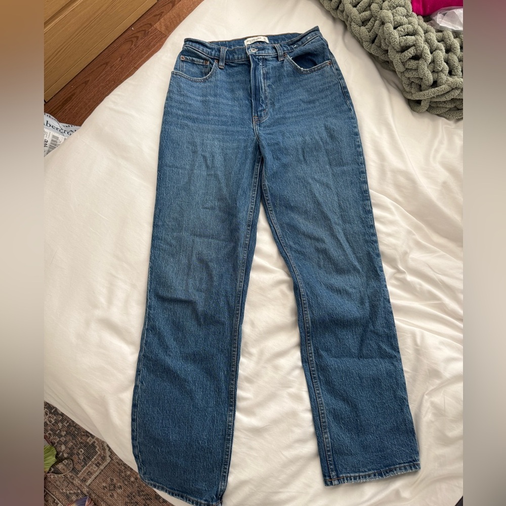 Abercrombie & Fitch Mid Wash Straight Leg Jeans
